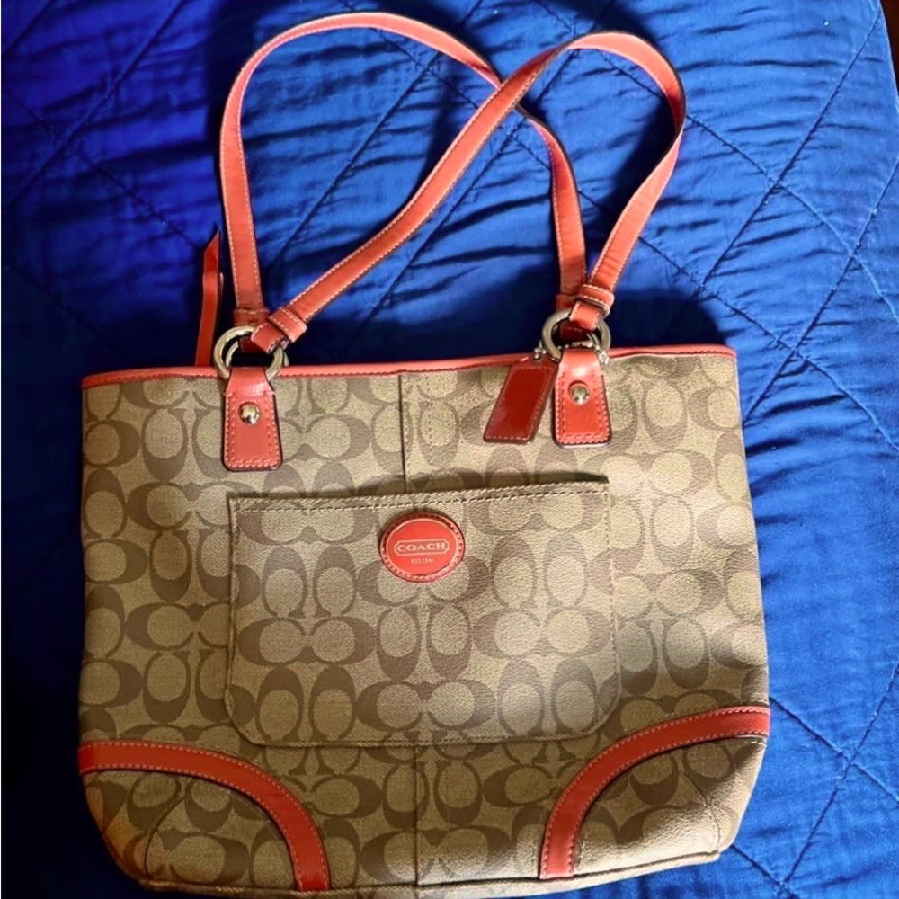 Authentic Coach, medium size purse